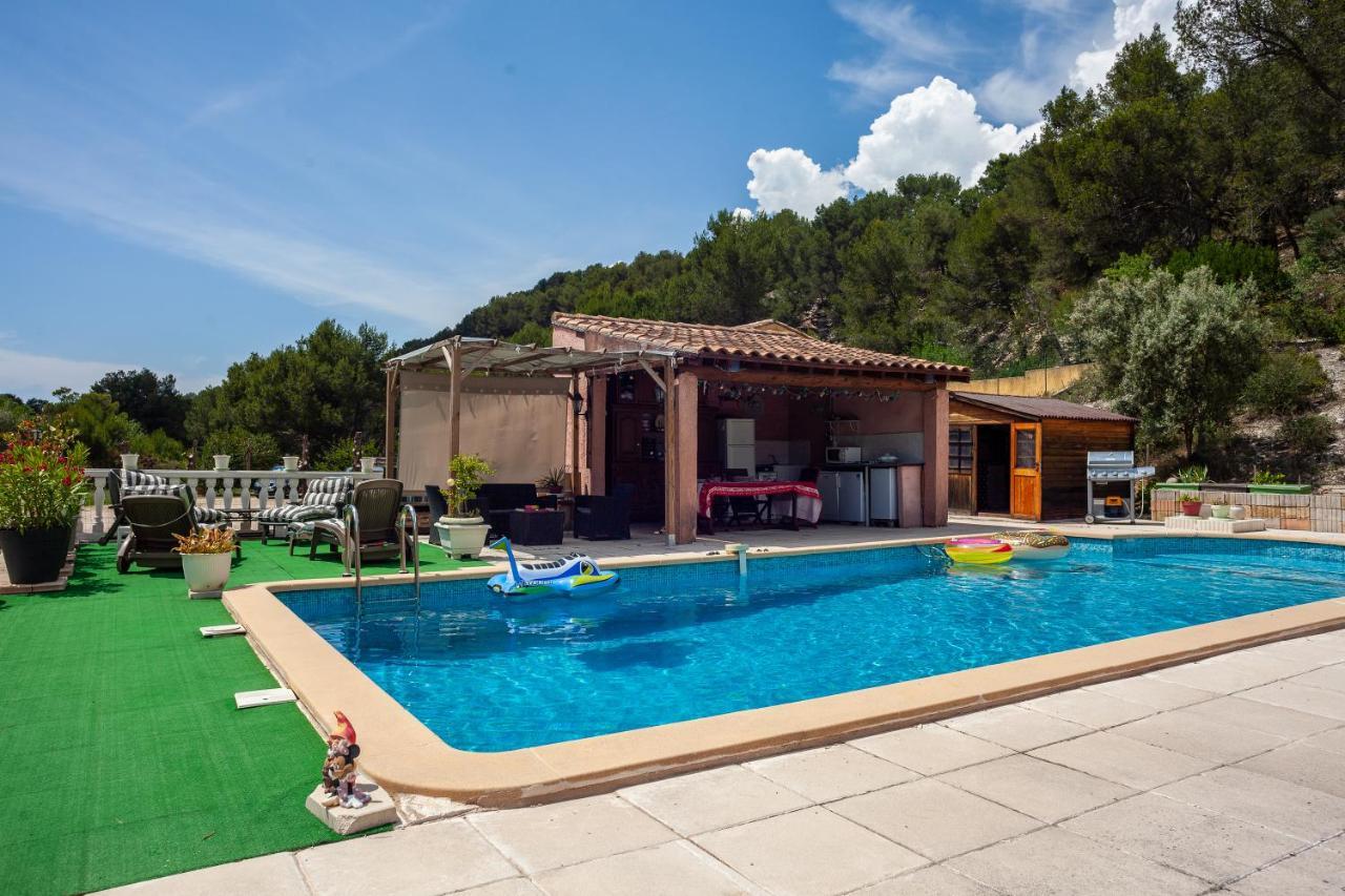 Appartement Avec Piscine Et Cuisine Roquefort-la-Bedoule Εξωτερικό φωτογραφία