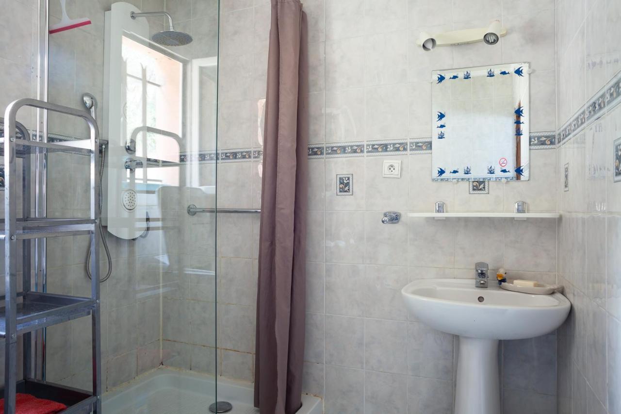 Appartement Avec Piscine Et Cuisine Roquefort-la-Bedoule Εξωτερικό φωτογραφία
