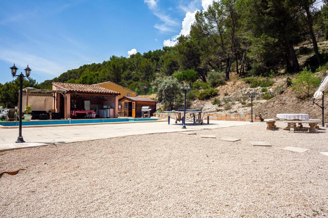 Appartement Avec Piscine Et Cuisine Roquefort-la-Bedoule Εξωτερικό φωτογραφία